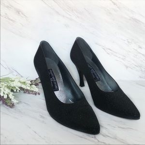 Vintage Stuart Weitzman black glitter heels size 7